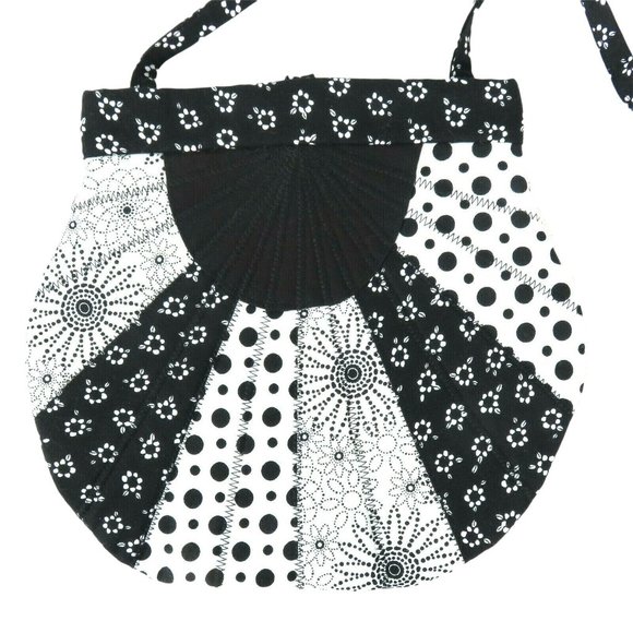 Handmade Quilted Patchwork Shoulder Bag Purse Black White Floral Button Closure - Picture 6 of 8
